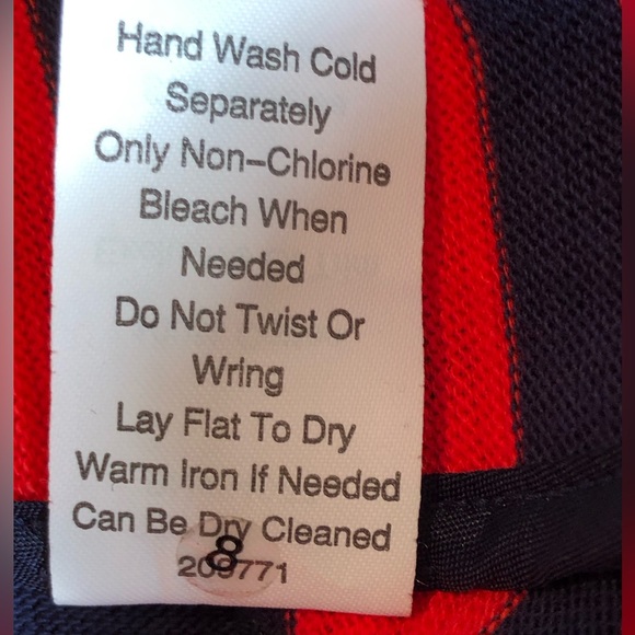 NWOT CAbi sM casual jacket Super fun cotton knit in navy/red w/gold buttons - Picture 6 of 6